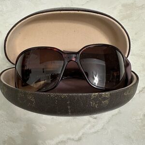 Dana Buchman Brown Sunglasses with Tinted Lenses